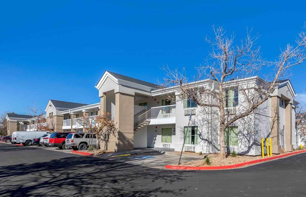 Extended Stay America Select Suites - Denver - Tech Center - Central Greenwood Village Dış mekan fotoğraf